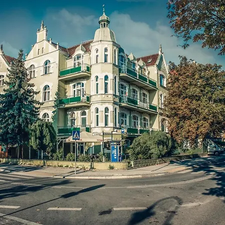 Dom Zdrojowy Amber 3*