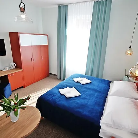 Dom Zdrojowy Amber 슈비노우이스쳬