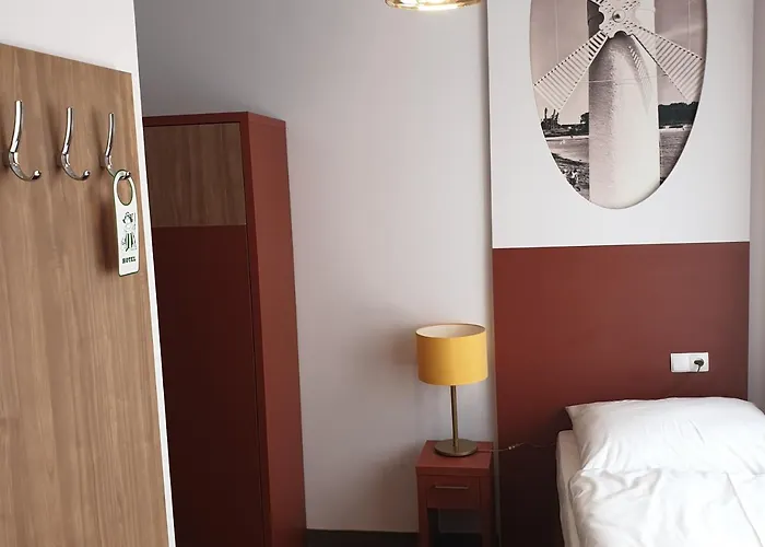 Dom Zdrojowy Amber Гостевой дом 3*